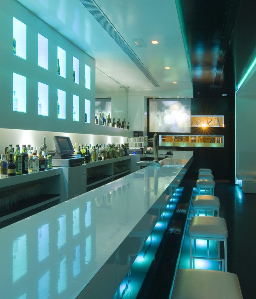 Iván Cotado interiorismo comercial. El Sueño Húmedo