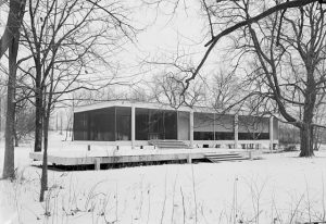 Casa Farnsworth de Mies van der Rohe (1950). Fuente: Wikipedia.