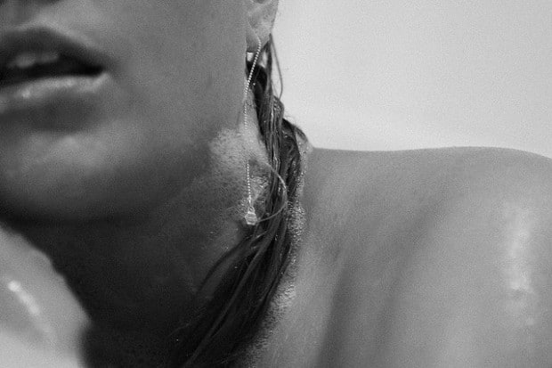 Interiorismo. Los lavabos deben resistir una pareja haciendo el amor.