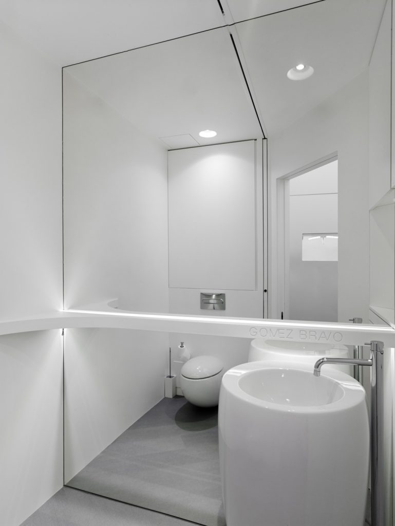 Interiorismo Ivan Cotado Clínica Gómez Bravo