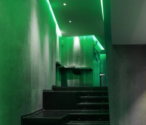 Plataforma anfiteatro en La Fragua de Vulcano Lounge & Bar