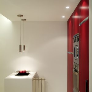 Diseño interior de piso en Galicia. Detalle barra de cocina