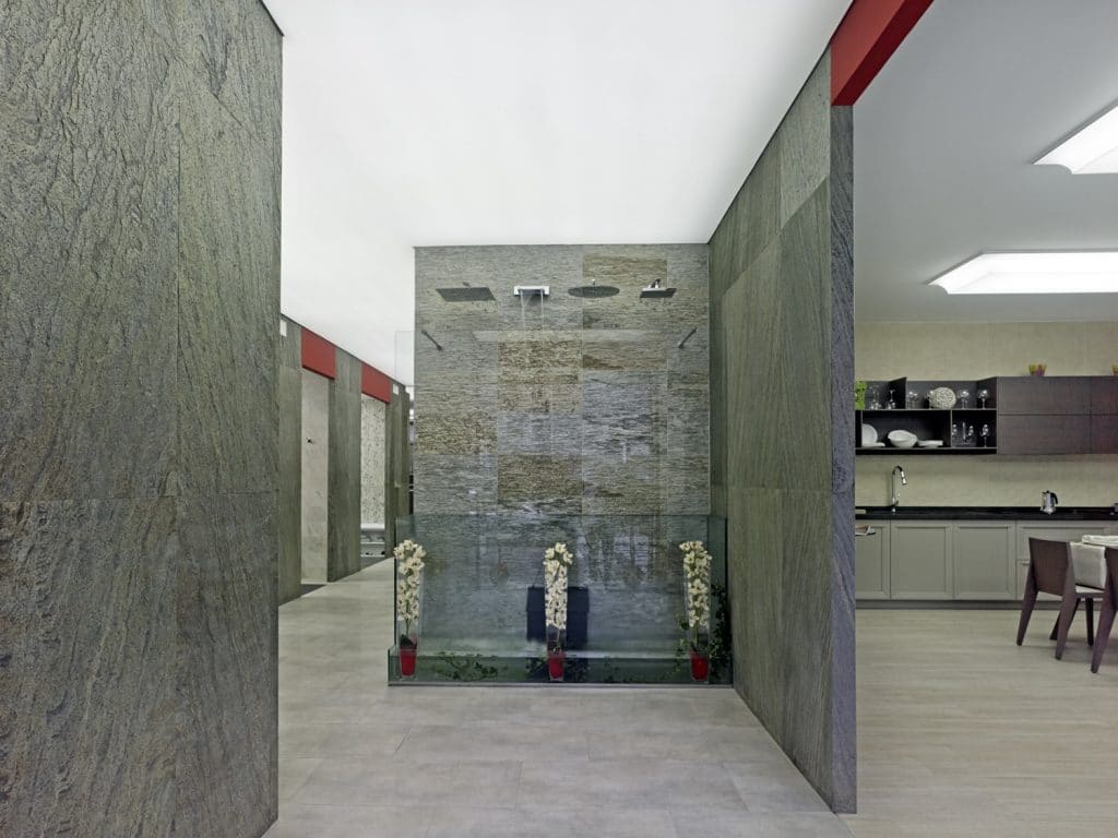 Diseño de showroom de materiales de construcción en Galicia