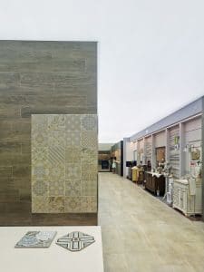 Diseño de showroom de materiales de construcción en Galicia