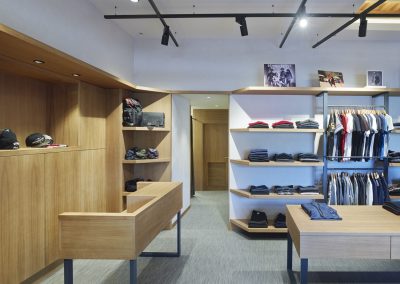 Tienda de moda hombre Madrás