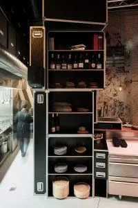 Almacenamiento restaurante en flight cases