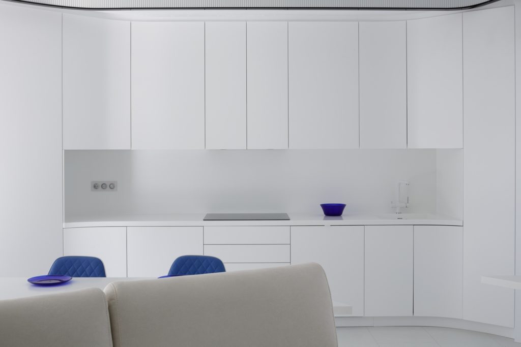 Cocina minimalista-Diseño interior vivienda futurista en Elche