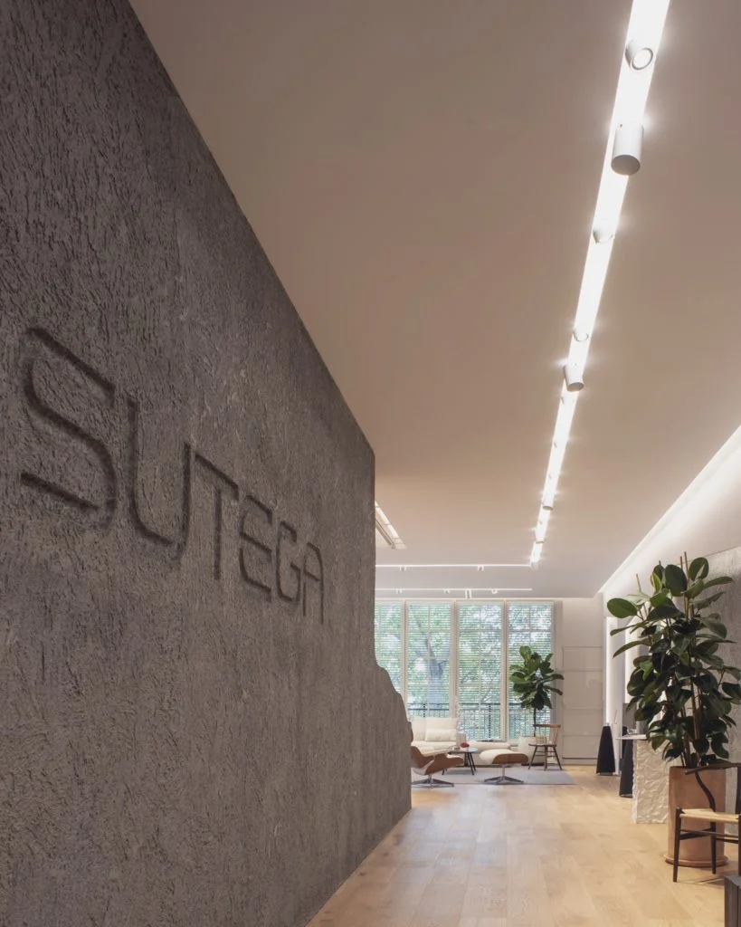 Exposición y branding - INteriorismo EStratégico en Galicia - Showroom mobiliario Sutega