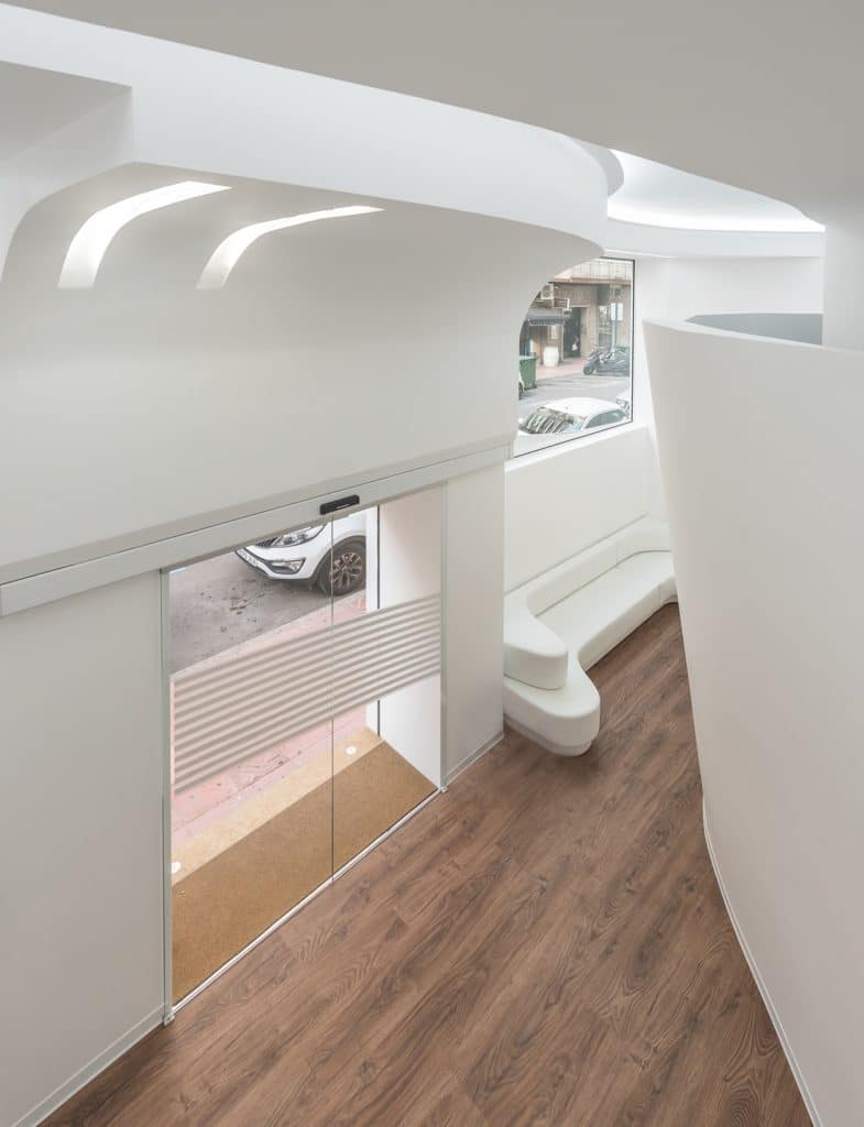 Vista superior sala de espera en Diseño Clínica Ginecología y Obstetricia en la Comunidad Valenciana