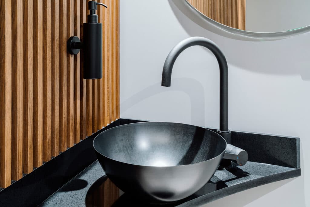 Detalle aseo en INteriorismo EStratégico Clínica Madrid Dr Guilarte
