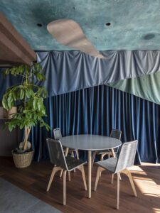 Detalle sala en Diseño restaurante taberna 5 Mares en A Coruña, Galicia