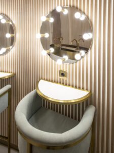 Interiorismo en aseos femeninos en Salón de Eventos 'Amar Eventos' by Árbore de Veira