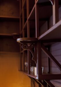 Interiorismo tienda de vinos 'Asede' en Santiago