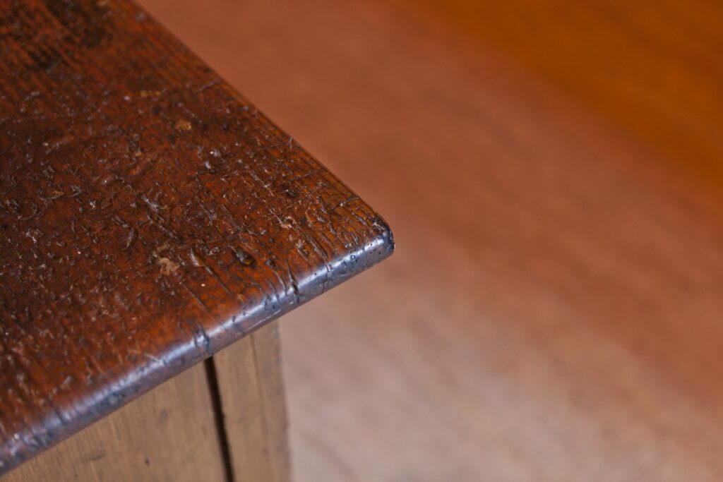 Interiorismo tienda de vinos 'Asede' en Santiago