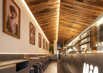 Diseño cafetería Hi! Pontevedra